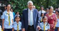 සිසුන් ප්‍රාණ ඇපකරුවන් කර ගැනීමට ඉඩක් නැහැ - ජනපති
